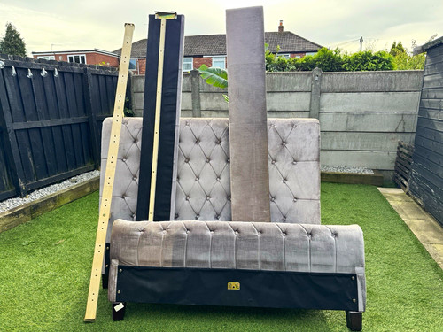 Double bed frame with - frame, tufted